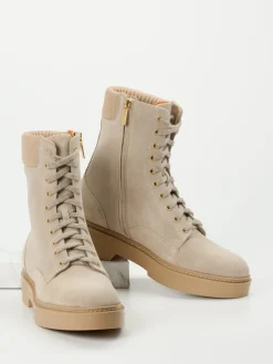 – Schnürstiefelette aus Veloursleder-Santoni New