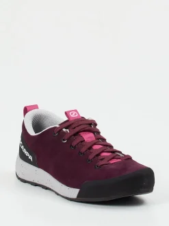 – Approach-Schuhe aus Veloursleder brombeer-Scarpa New