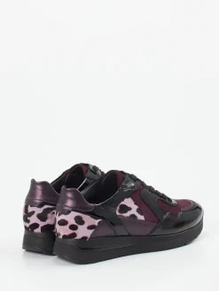 – Komfort-Sneaker aus Lackleder in Brombeer-Semler Clearance