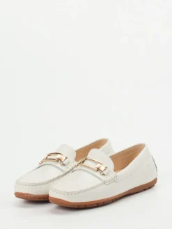 – Loafer aus Kalbleder in Creme-Sioux