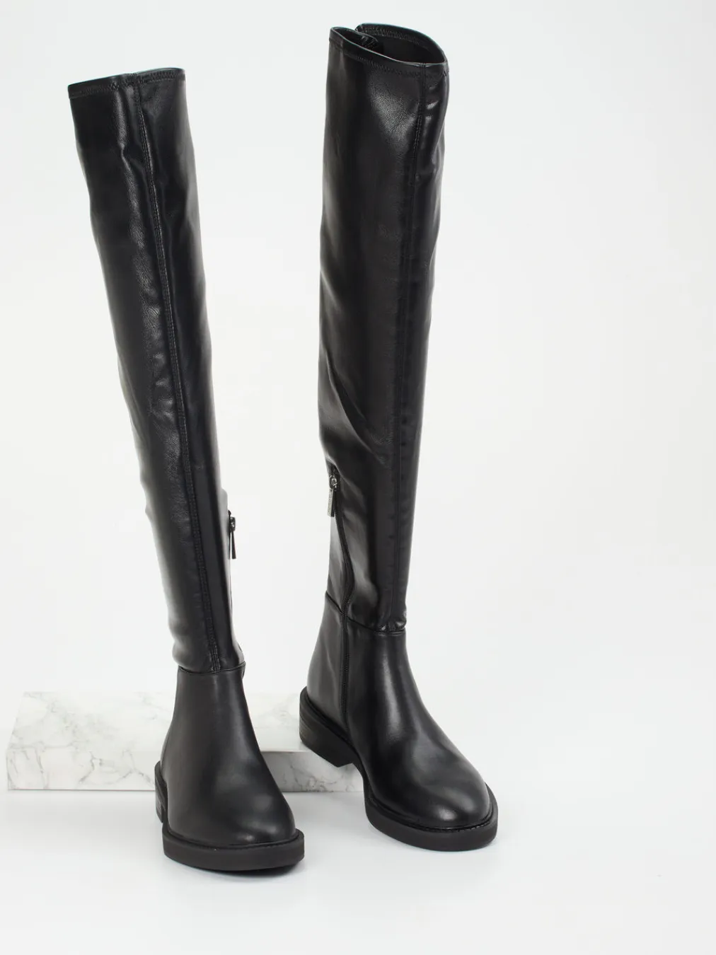 – Overknee-Stiefel aus veganem Glattleder-Steve Madden Sale