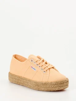 – Plateau-Sneaker aus Canvas in-Superga