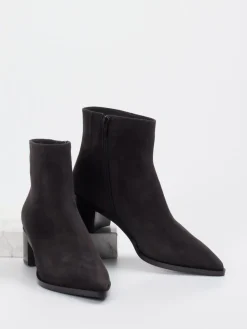 – Ankle Boots aus Veloursleder anthrazit-Truman's New