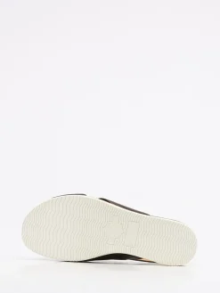 – Riemensandale aus Hirschleder dunkel-Truman's Best