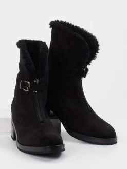 – Stiefeletten aus Veloursleder-Truman's Hot