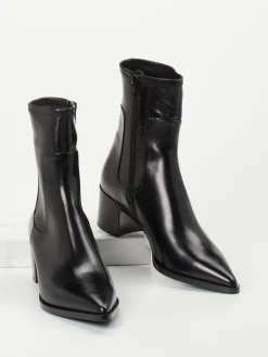 – Stiefeletten aus Kalbleder-Truman's