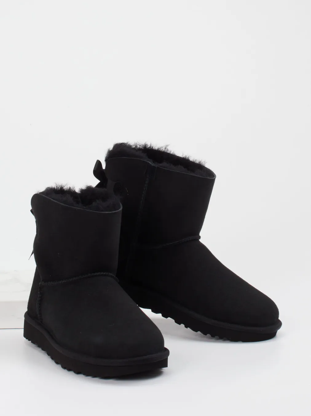 – Winter-Stiefeletten aus Veloursleder-UGG