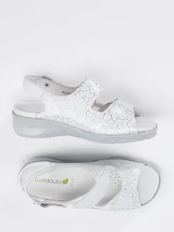 – Komfortsandale aus geprägtem Leder Offwhite-Waldläufer New