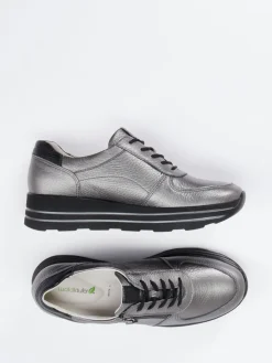 – Komfort-Sneaker aus Metallicleder-Waldläufer New