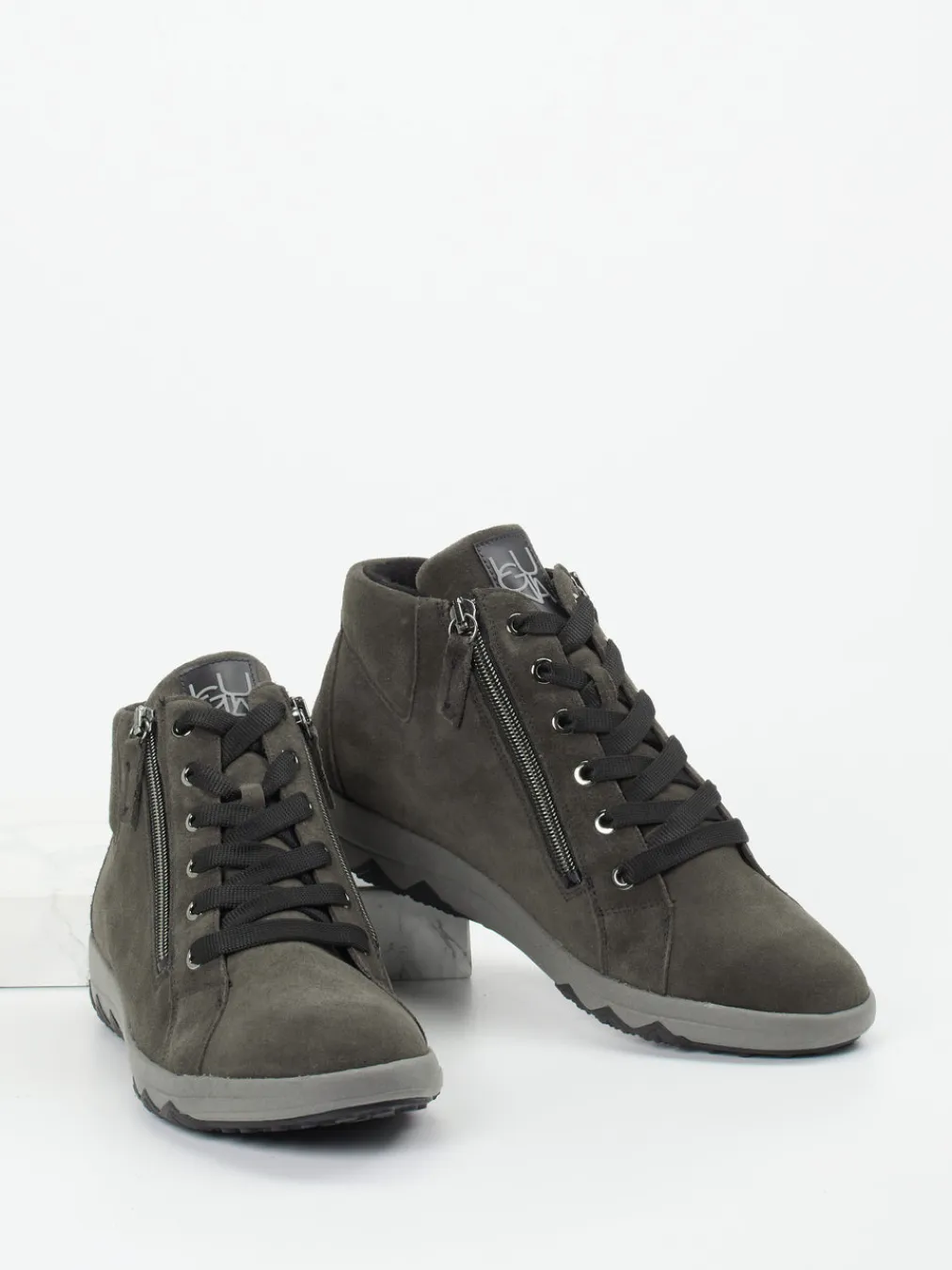 – Stiefelette aus Veloursleder-Waldläufer