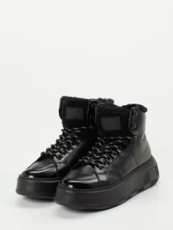 – Schnürboots aus Hochglanzleder-Woolrich Sale